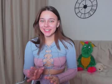 girl
        eleonora_linn cam image #259523