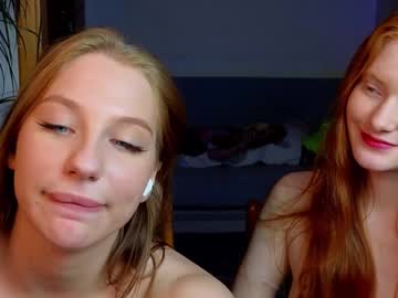 couple Live Cam Girls Love To Strip Naked For Their Viewers with _spicygirls_