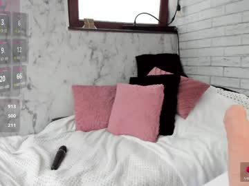 girl
        sassyt33n cam image #5475526