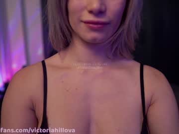 girl
        victoriahillova cam image #5474277