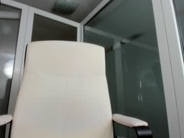girl
        ingridblondy94 cam image #1509702