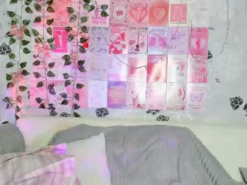 girl
        shimi_shimi_ cam image #6296184
