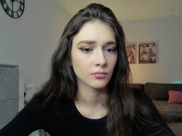 girl
        _wilson__ cam image #3586730