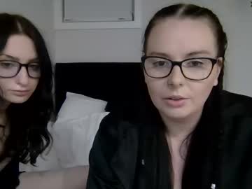 couple
        amberxorae cam image #5107044