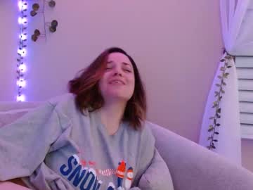 girl
        kitatochips cam image #6105040