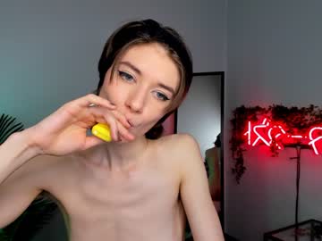 girl
        audreymoonlight cam image #1042837