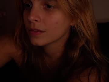 girl
        lilbeccaxo cam image #4266033