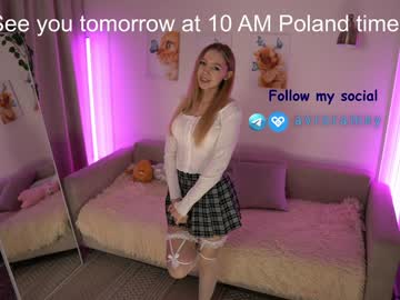 girl
        avroramy cam image #5691825