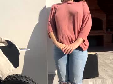 girl
        nyconik cam image #6264834