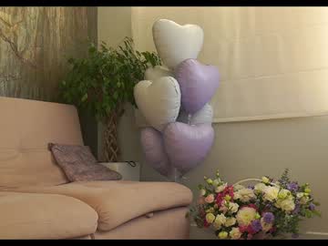 girl
        mona_elisa cam image #4987122