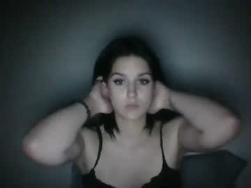 girl
        dellemma cam image #2520793