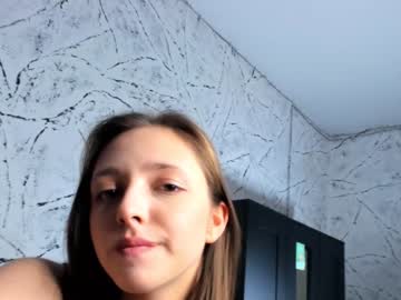 girl
        audreyhalloway cam image #3492638