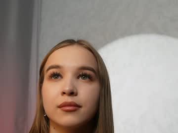 girl
        yeepshyy cam image #5470748