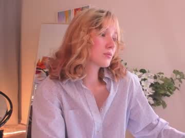 girl
        pennyroyal_tea_ cam image #332498