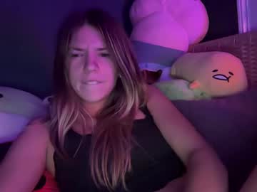 girl
        oliviahansleyy cam image #5968482
