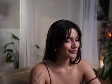 girl
        jadeperez_ cam image #4372337