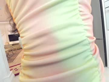 girl
        ehotlovea cam image #191562