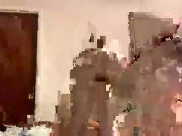 girl
        liliafourtwenty cam image #1106384