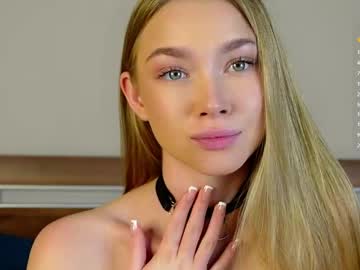 girl
        lipswithsweetonthem cam image #6607892