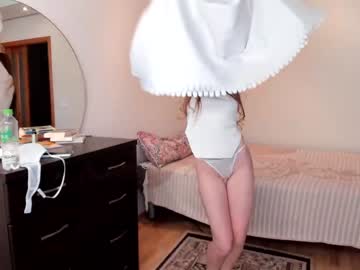 girl
        victoriakrueger cam image #819399