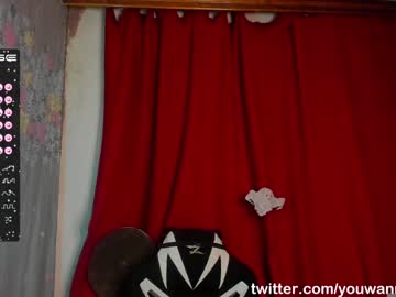 girl
        doyouwannabiteme cam image #2825502