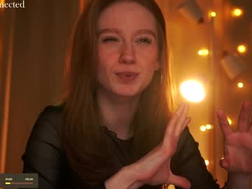 girl
        lizzy_blaze cam image #5750040