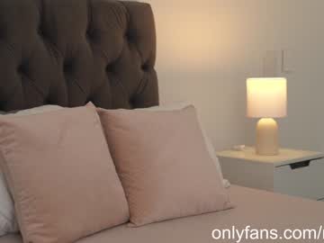 girl
        naughtysammx cam image #3974500