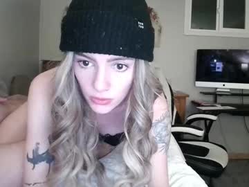 girl
        pixelatedprincess cam image #6255249