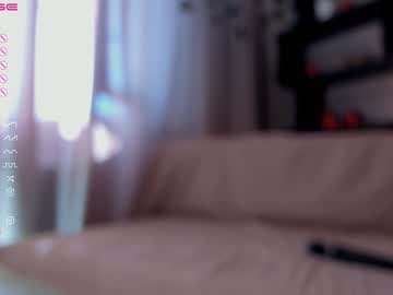 girl
        quennacindy cam image #4573756