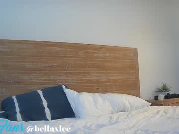 girl
        bellaryderr cam image #3898062