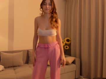 girl
        shine_chanel cam image #3537970