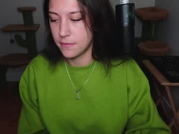 girl
        alexa_dream cam image #5119806