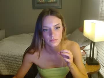 girl Live Cam Girls Love To Strip Naked For Their Viewers with emmmafox14