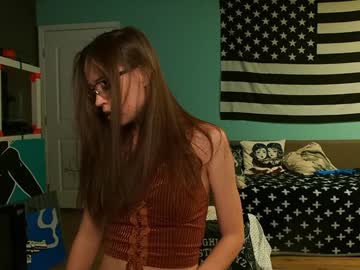 girl
        anabelleleigh cam image #6028464