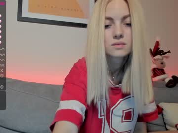 girl
        brilliantvictoria cam image #584823