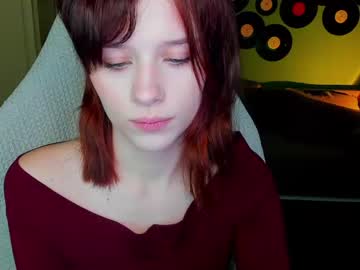 girl
        ketlinrous cam image #3049571