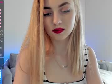 girl
        brilliantvictoria cam image #1309463