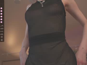 girl
        oki_dokie cam image #2564631