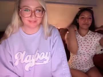 girl
        vanillapuddingpie cam image #6672098