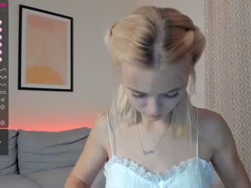 girl
        brilliantvictoria cam image #433426