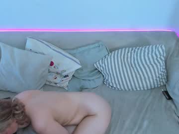 girl
        evelyn_harper_x cam image #4526429