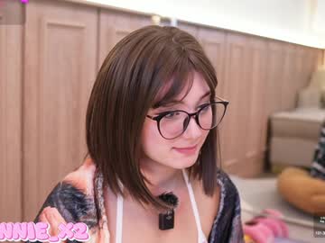 girl
        sunny_sonnie cam image #5783631