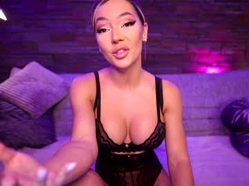 girl
        fantasystudiox cam image #5242601