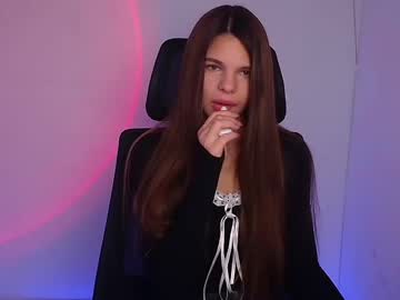 girl
        stasy_milk cam image #5403927