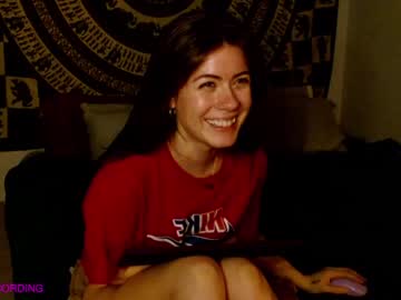 girl
        _modestmouse cam image #417053
