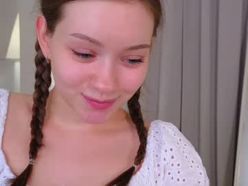 girl
        bless_sheila cam image #3859249