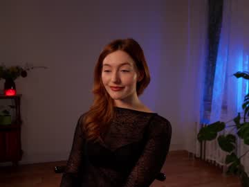 girl
        alisonrouge cam image #3316534