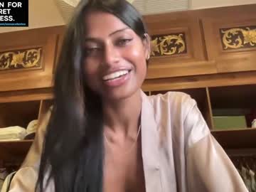 girl
        annaceleste cam image #2508542