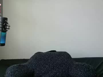 girl
        gomoreup cam image #5162097