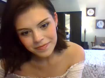 girl
        dreamlilys cam image #4117977